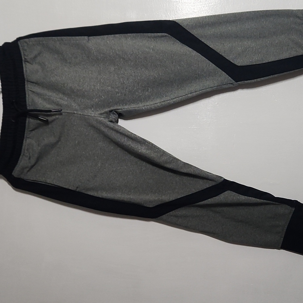 Jogging pants